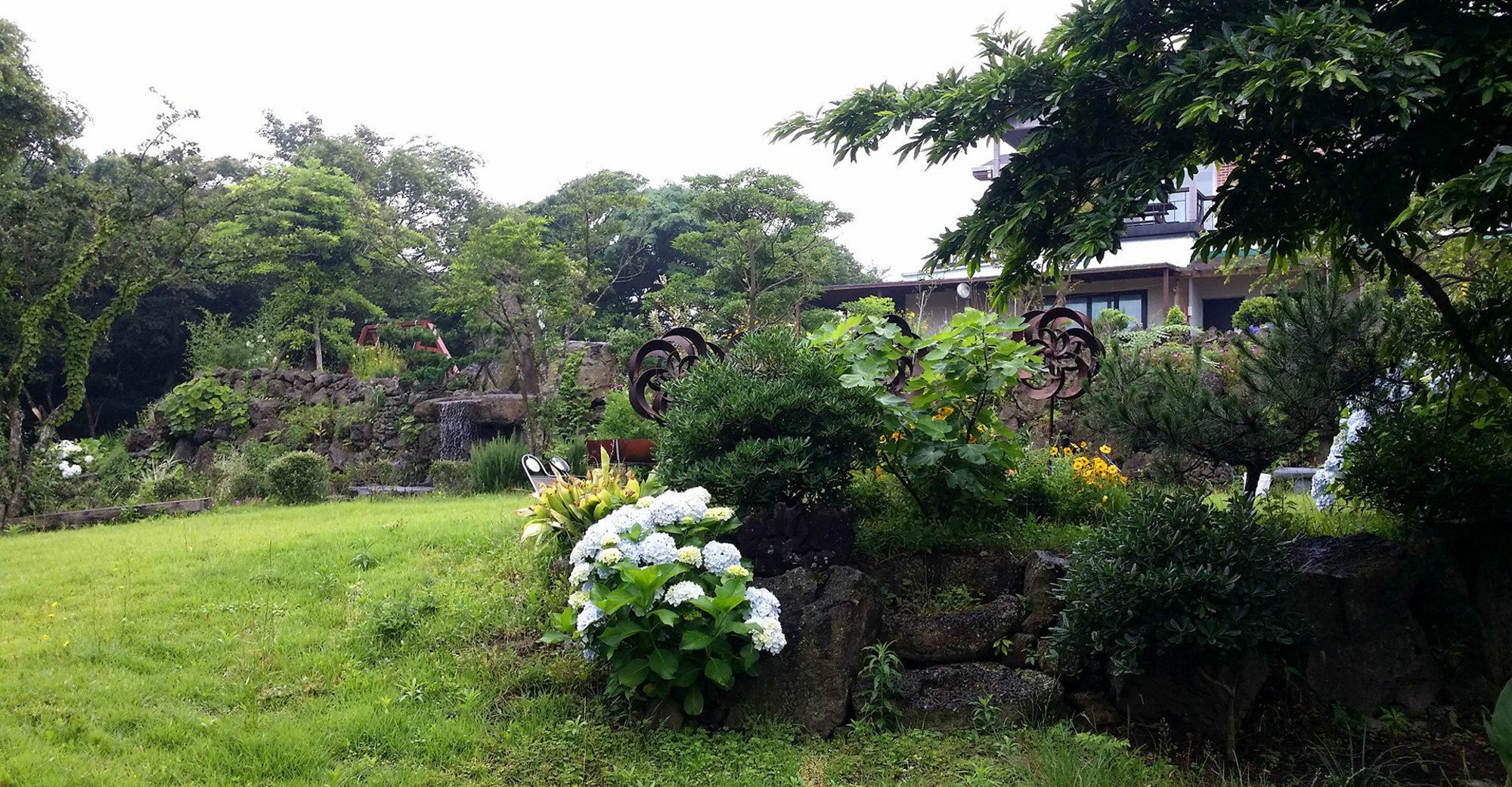 Gotjawal Geomunoreum Pension Jeju by Eksteriør bilde